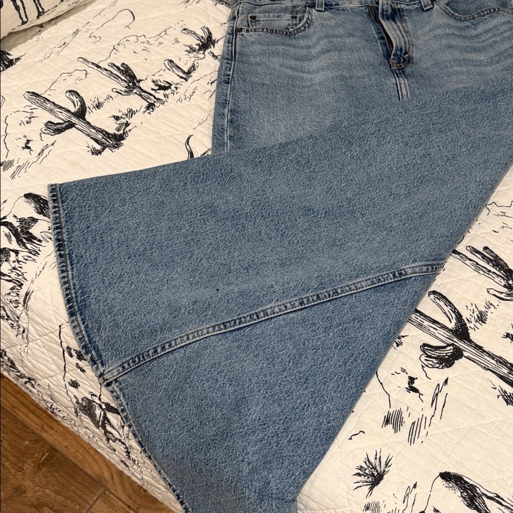 Levi's Premium Denim Maxi Skirt Size 29 - Picture 5 of 7